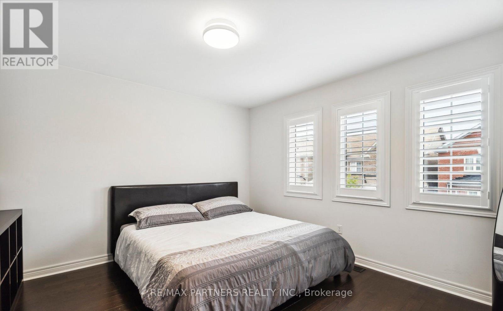 2 PORTIA STREET - 20