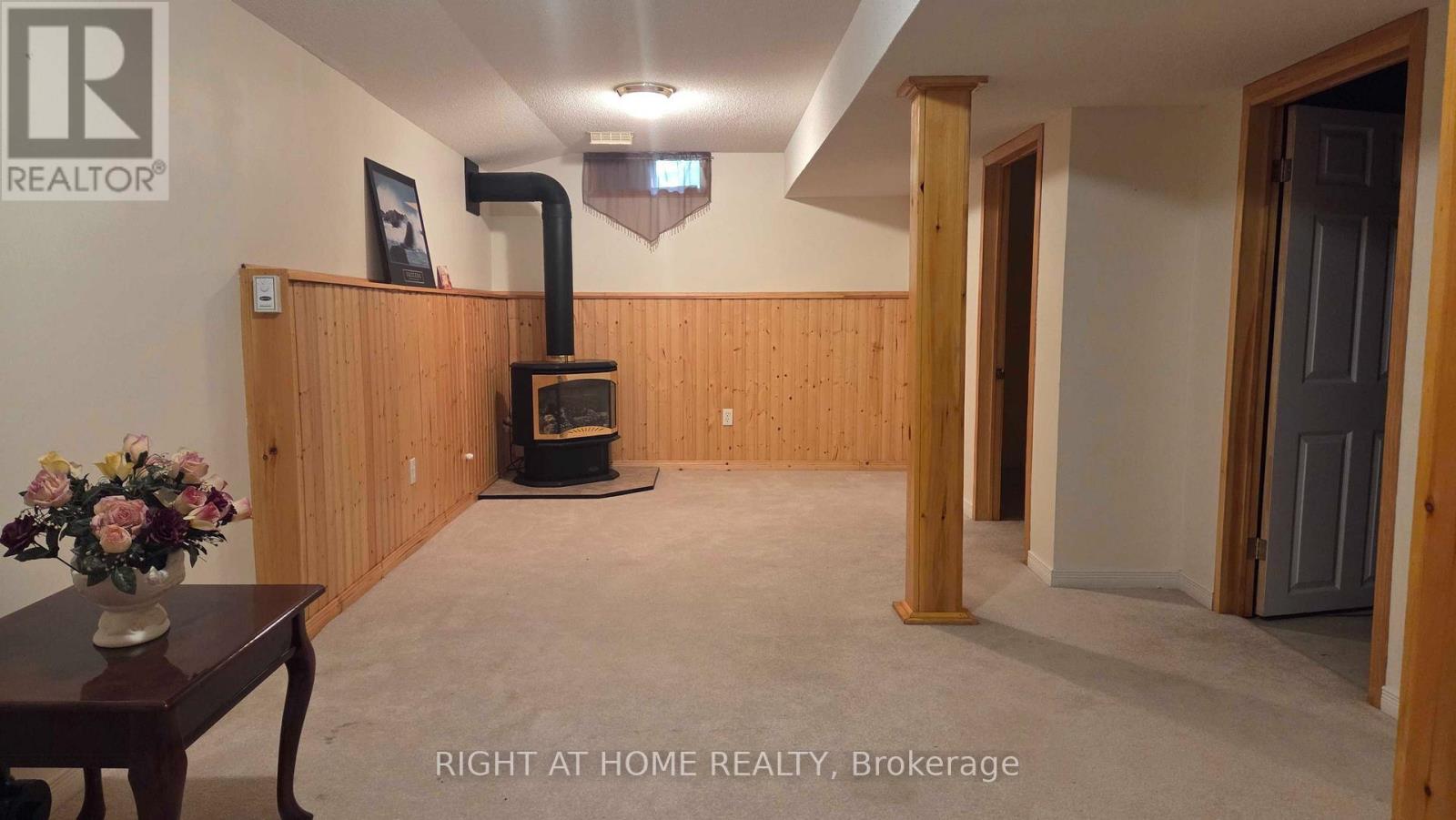 129 HEYDON AVENUE - 21