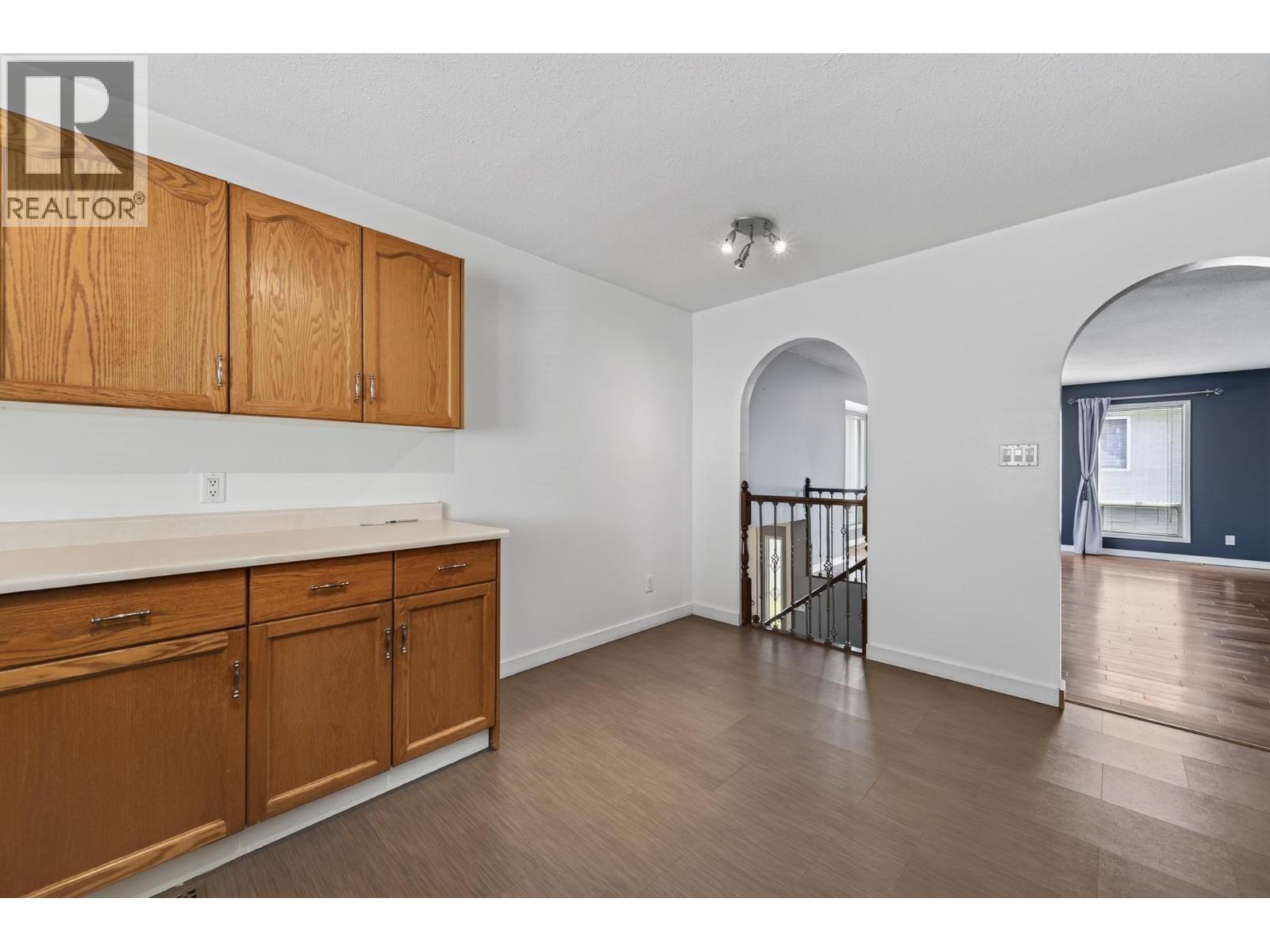 1172 Kamwood Place - 9