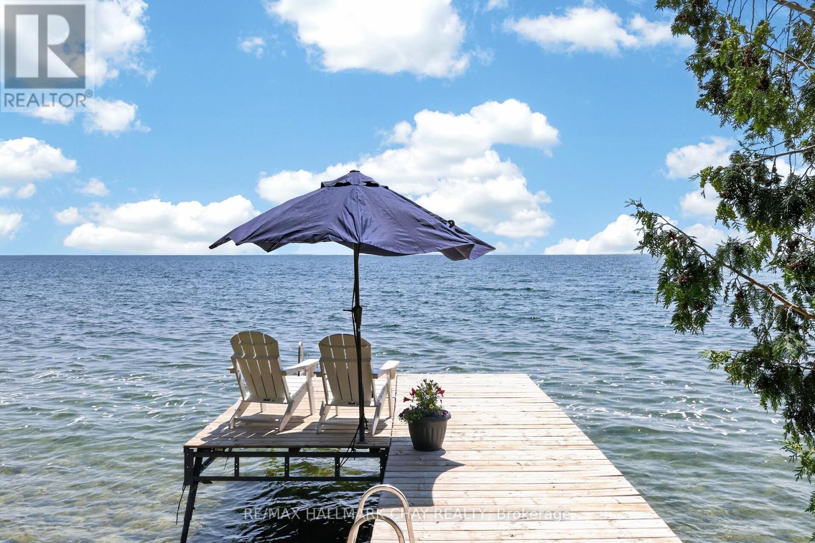 2289 LAKESHORE ROAD E - 7
