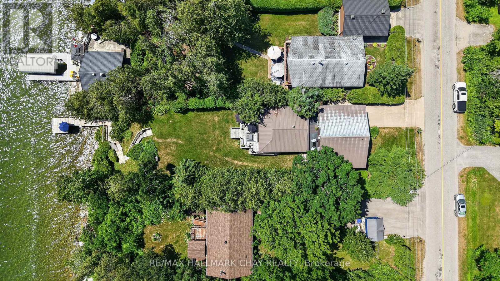 2289 LAKESHORE ROAD E - 8