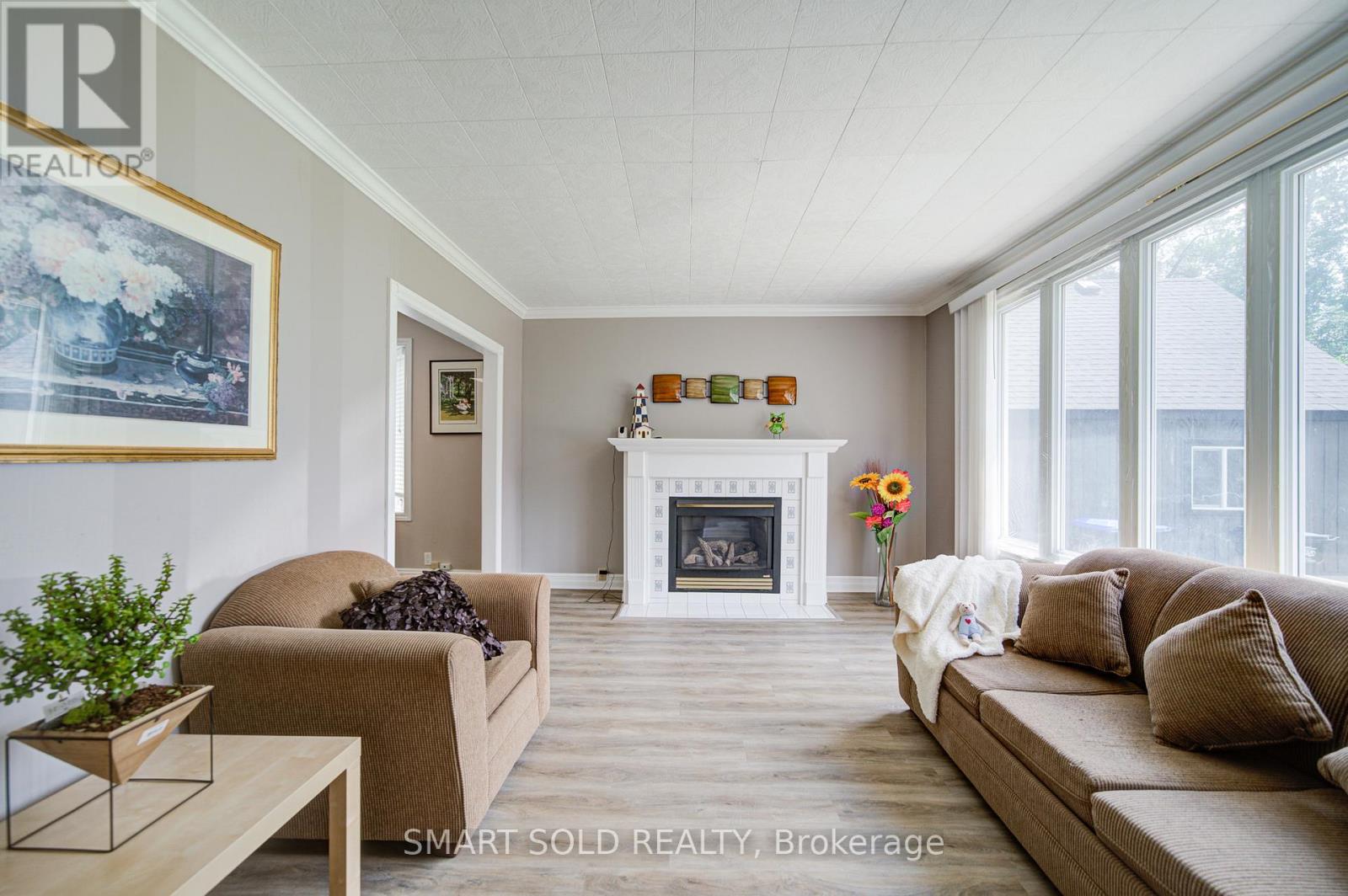 75 LAKE AVENUE - 12