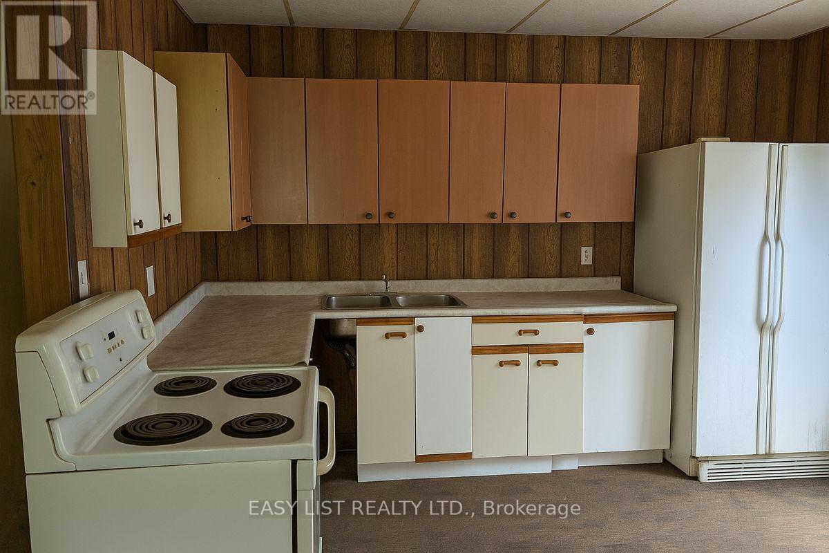 3783 CAMPBELL ROAD - 14