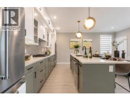 101 1211 Thomas Avenue, Coquitlam, BC V3K2L1 Photo 15