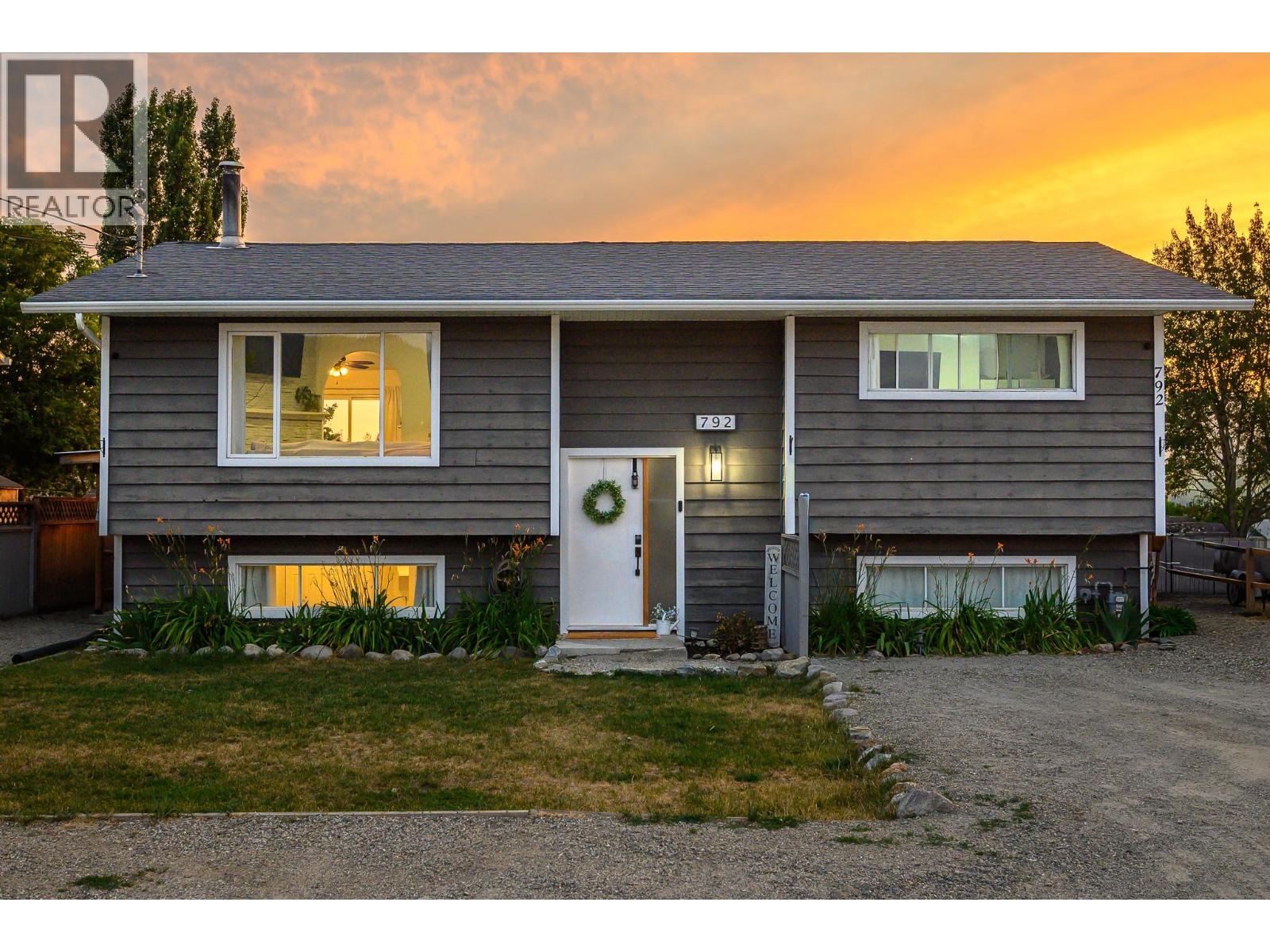 792 Fraser Road - 12