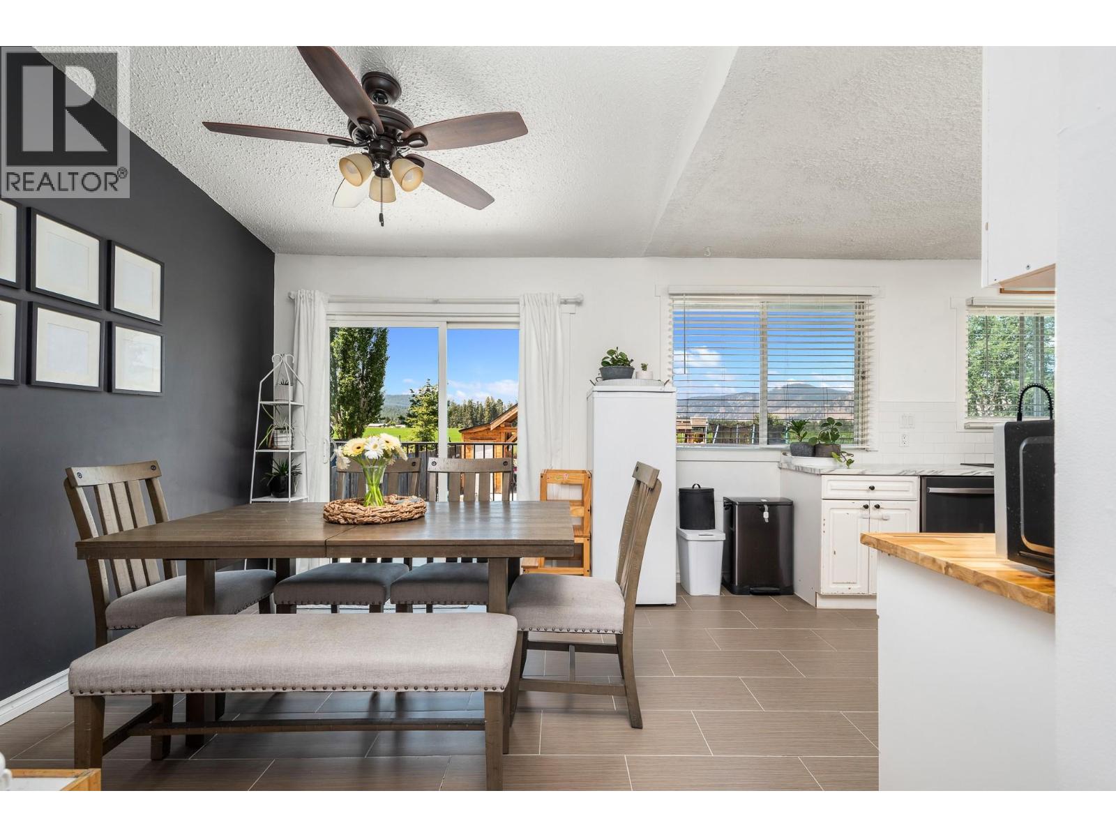 792 Fraser Road - 19