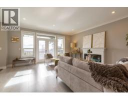 101 1211 Thomas Avenue, Coquitlam, BC V3K2L1 Photo 6