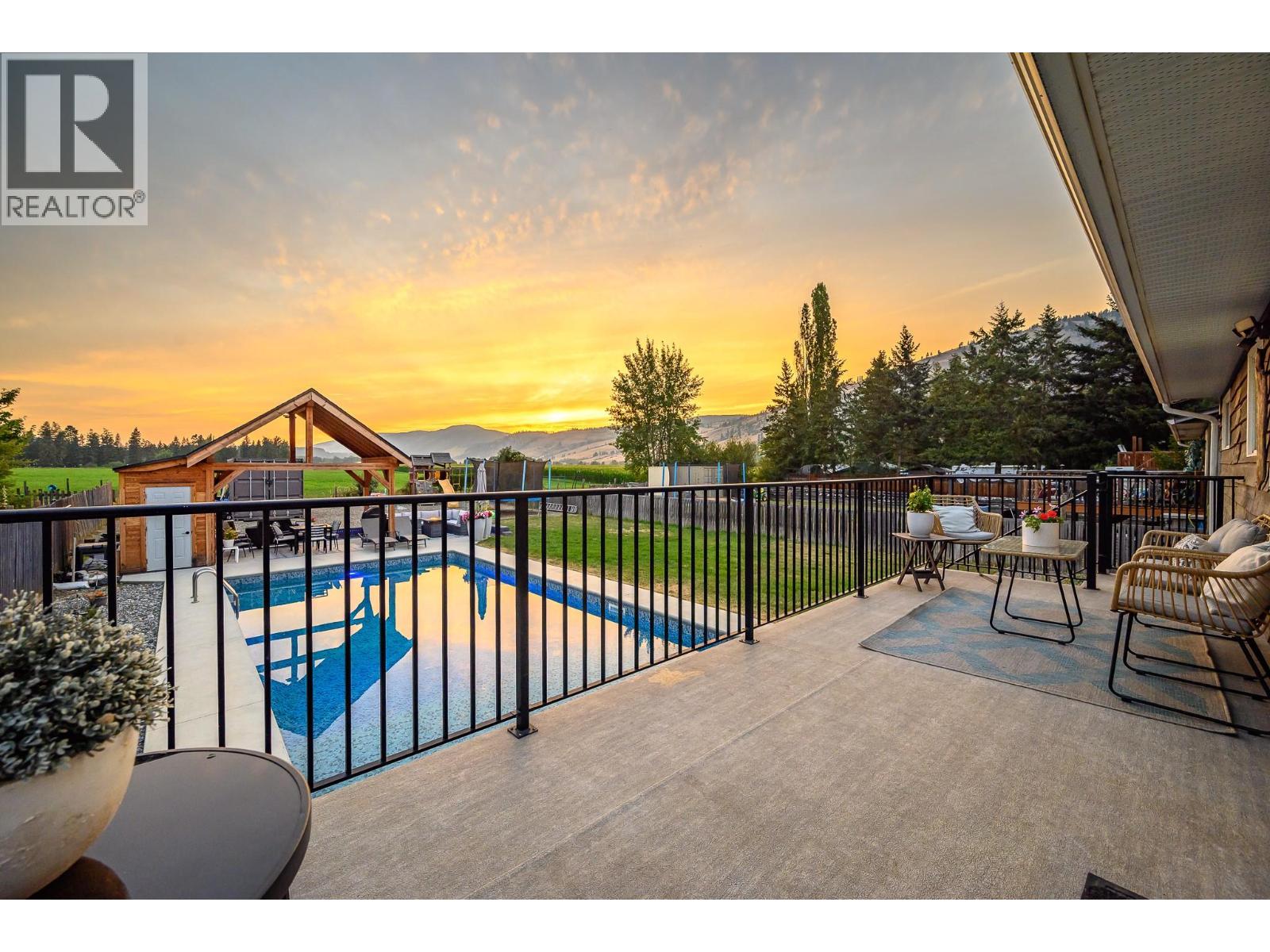 792 Fraser Road - 6