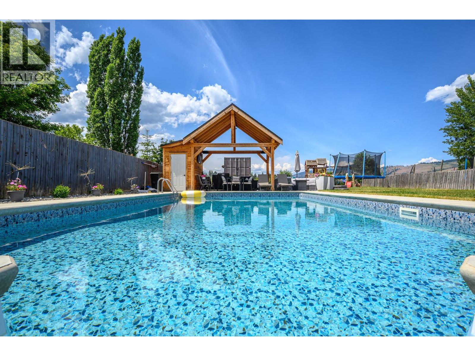 792 Fraser Road - 41