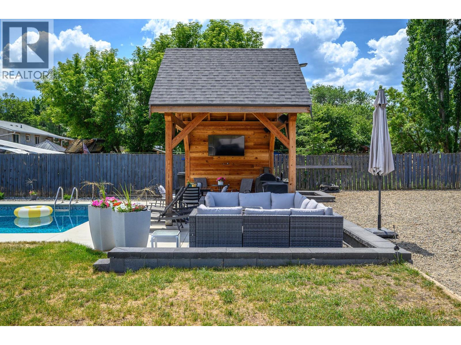 792 Fraser Road - 45