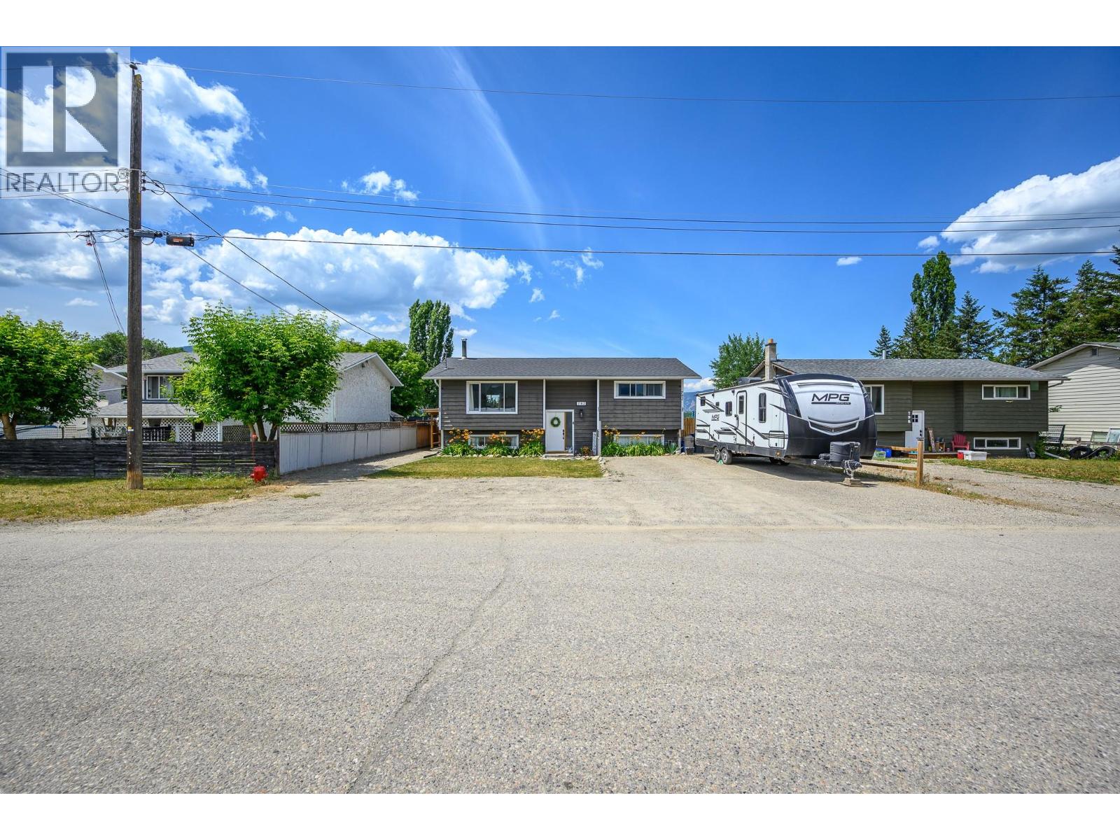 792 Fraser Road - 14