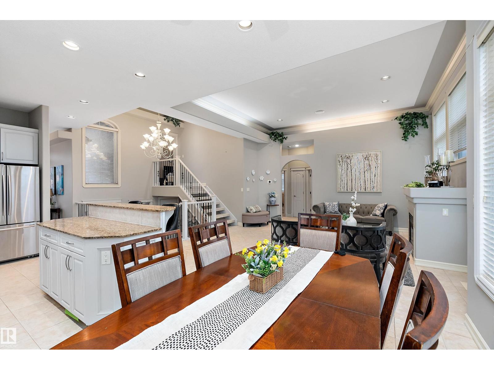 15816 64 ST NW - 16