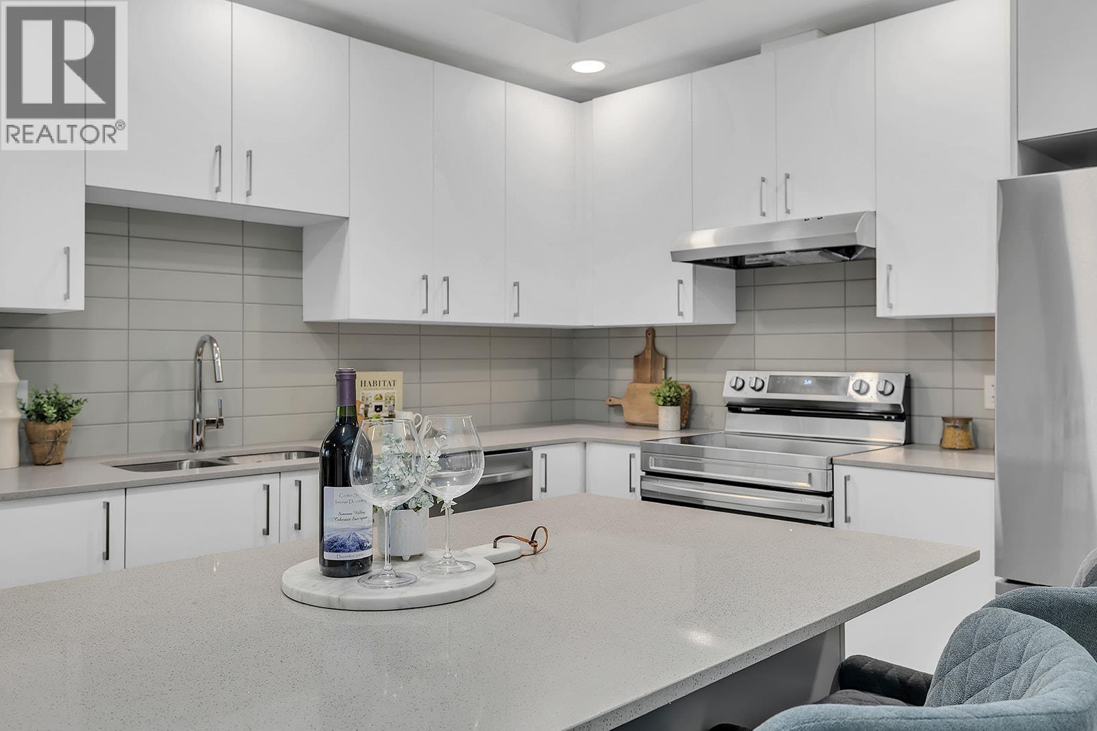 217 1057 Frost Road, Kelowna