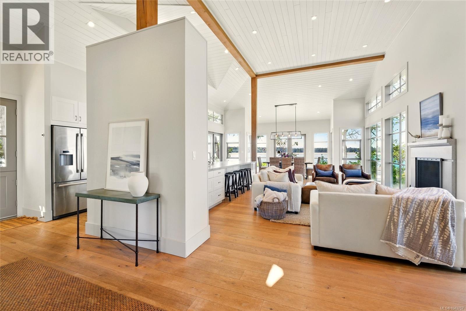 1341 Madrona Dr - 24
