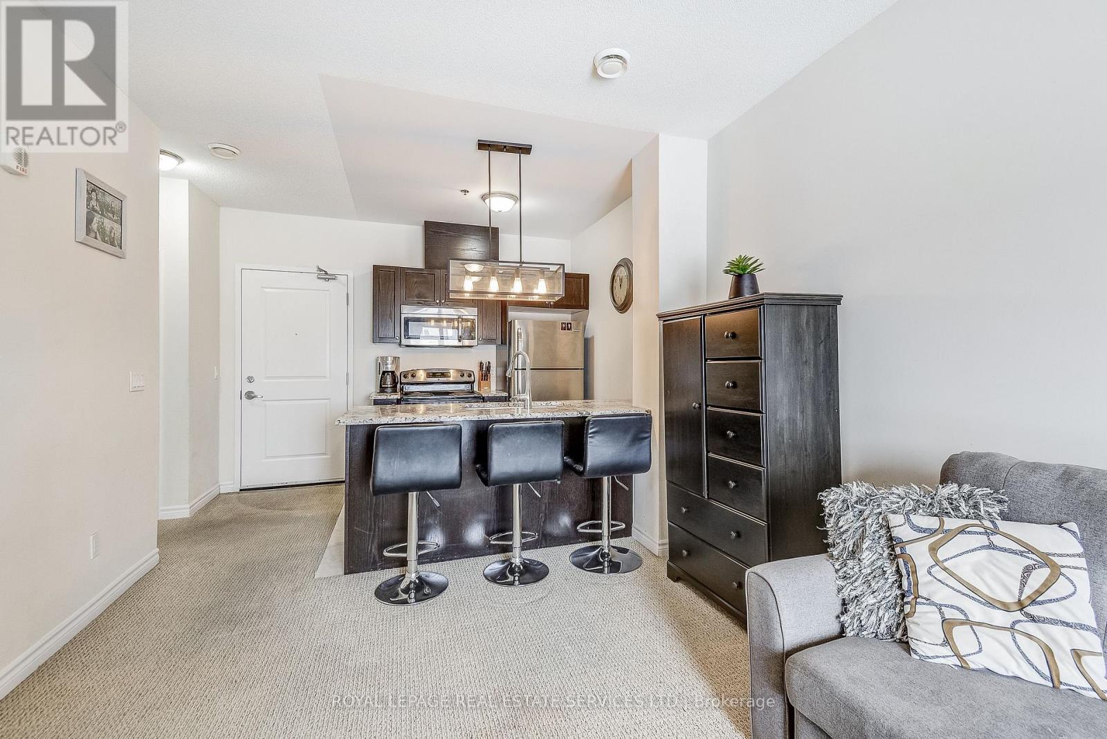 #211 1360 COSTIGAN ROAD - 15