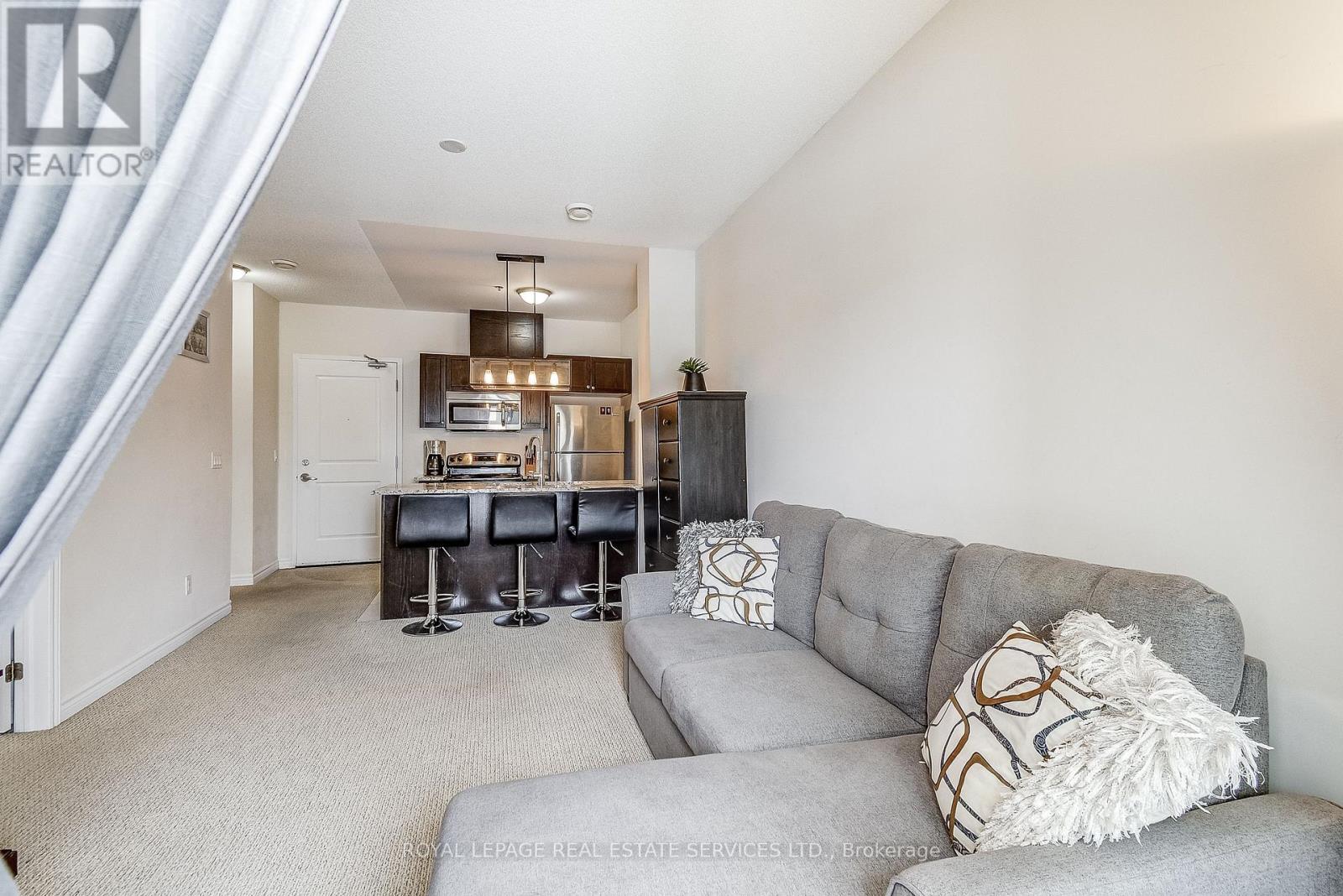 #211 1360 COSTIGAN ROAD - 19