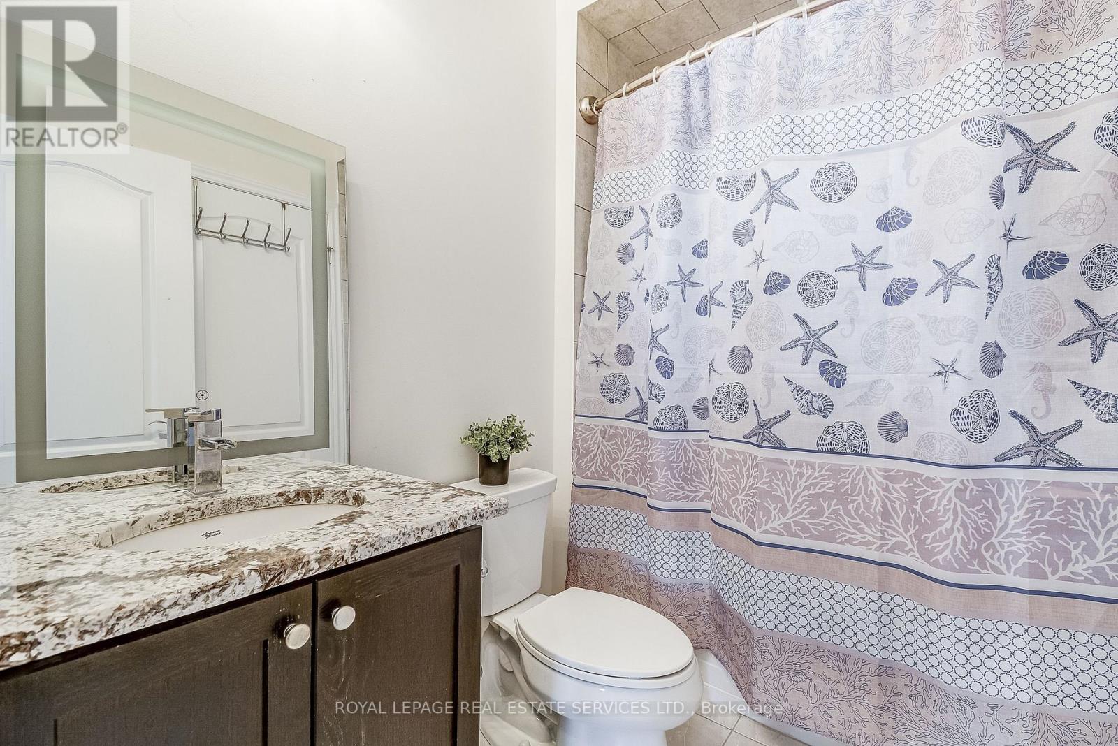 #211 1360 COSTIGAN ROAD - 23