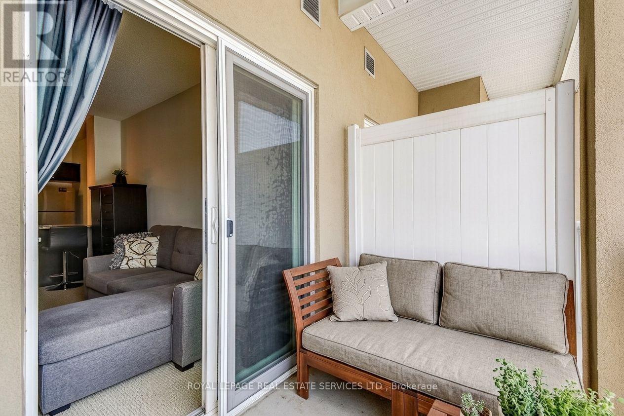 #211 1360 COSTIGAN ROAD - 25