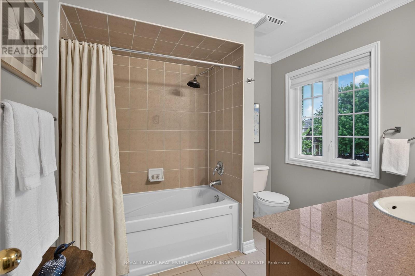 211 CREEK PATH AVENUE - 25