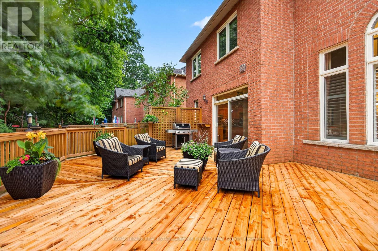 211 CREEK PATH AVENUE - 28