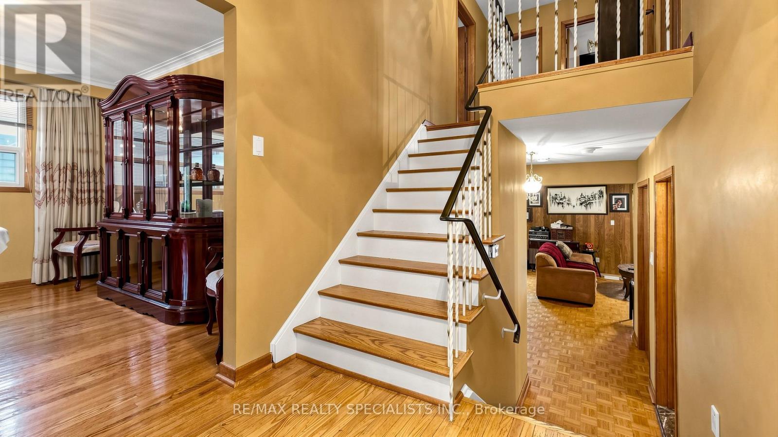 2385 HENSALL STREET - 10