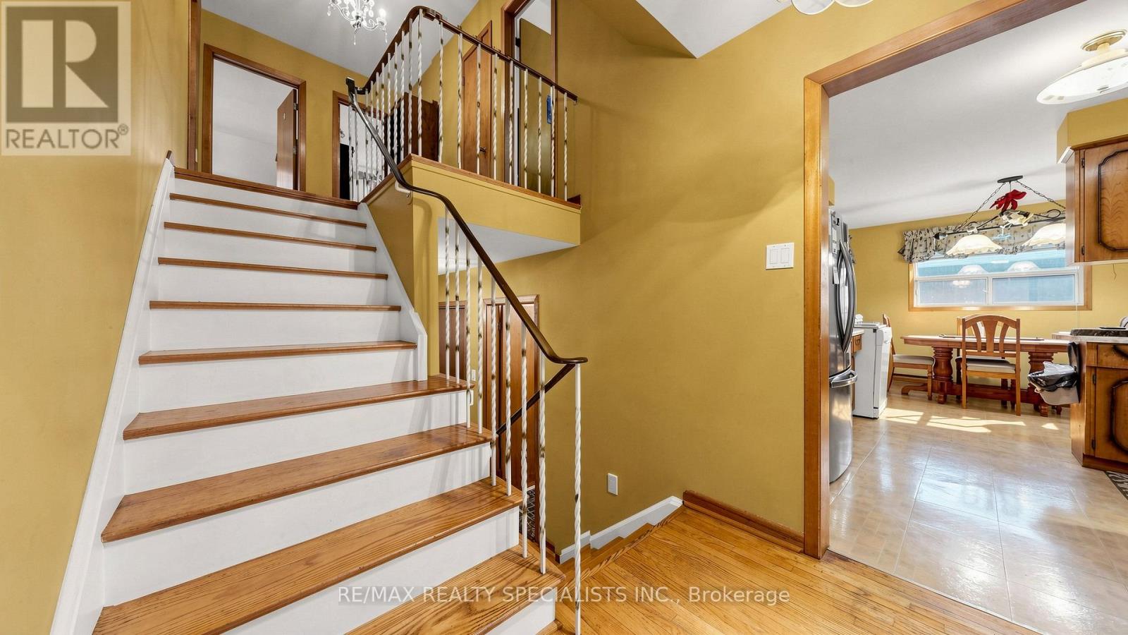 2385 HENSALL STREET - 11