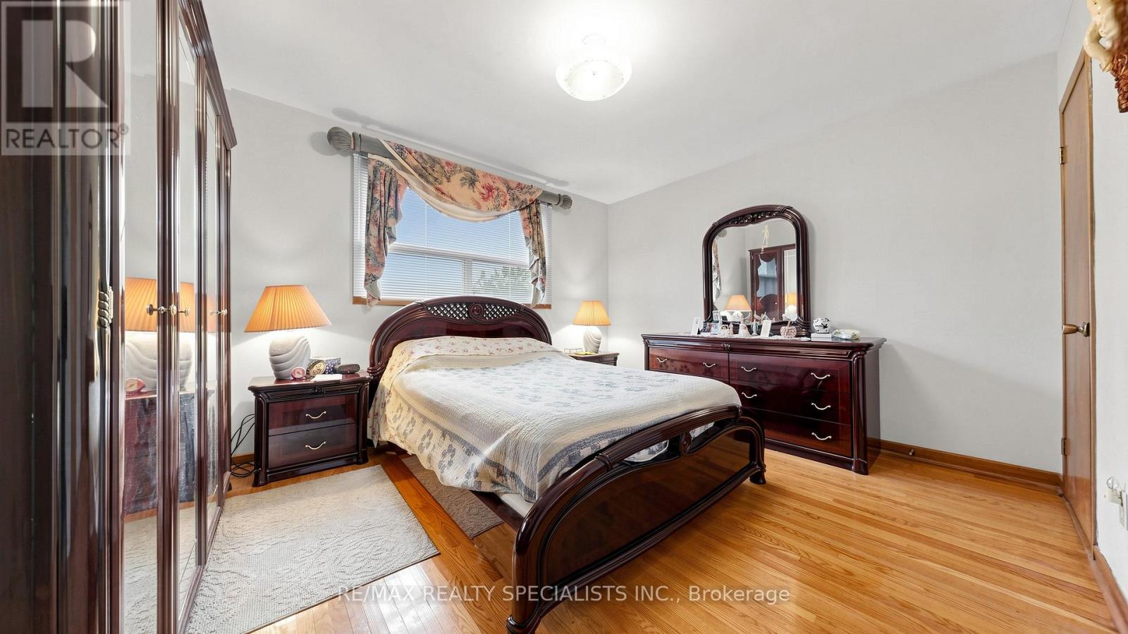 2385 HENSALL STREET - 12