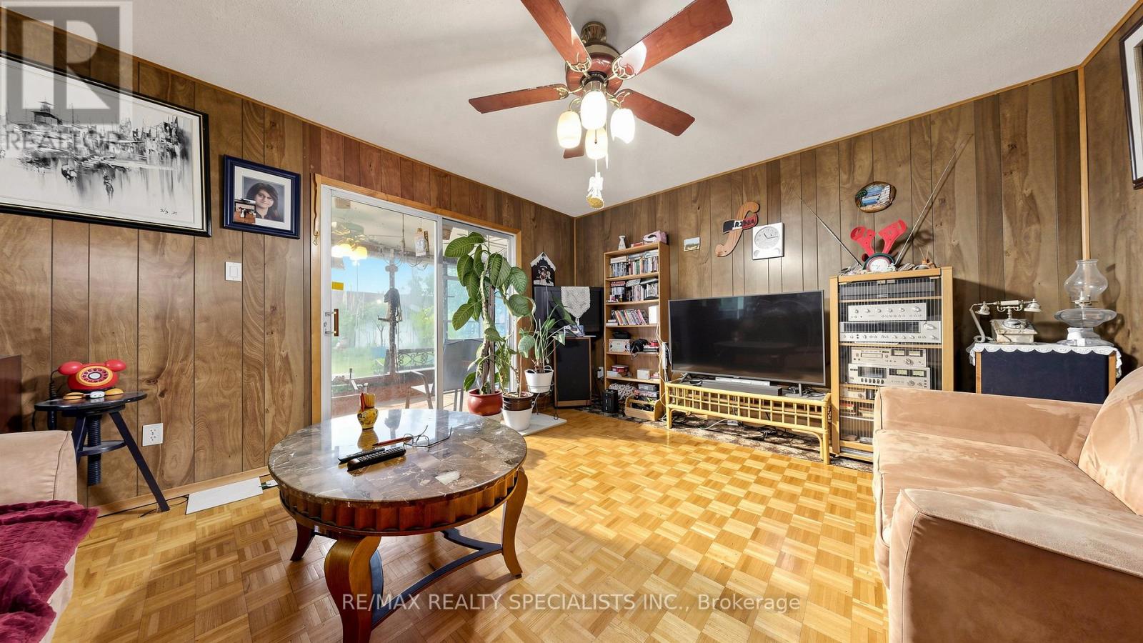 2385 HENSALL STREET - 16
