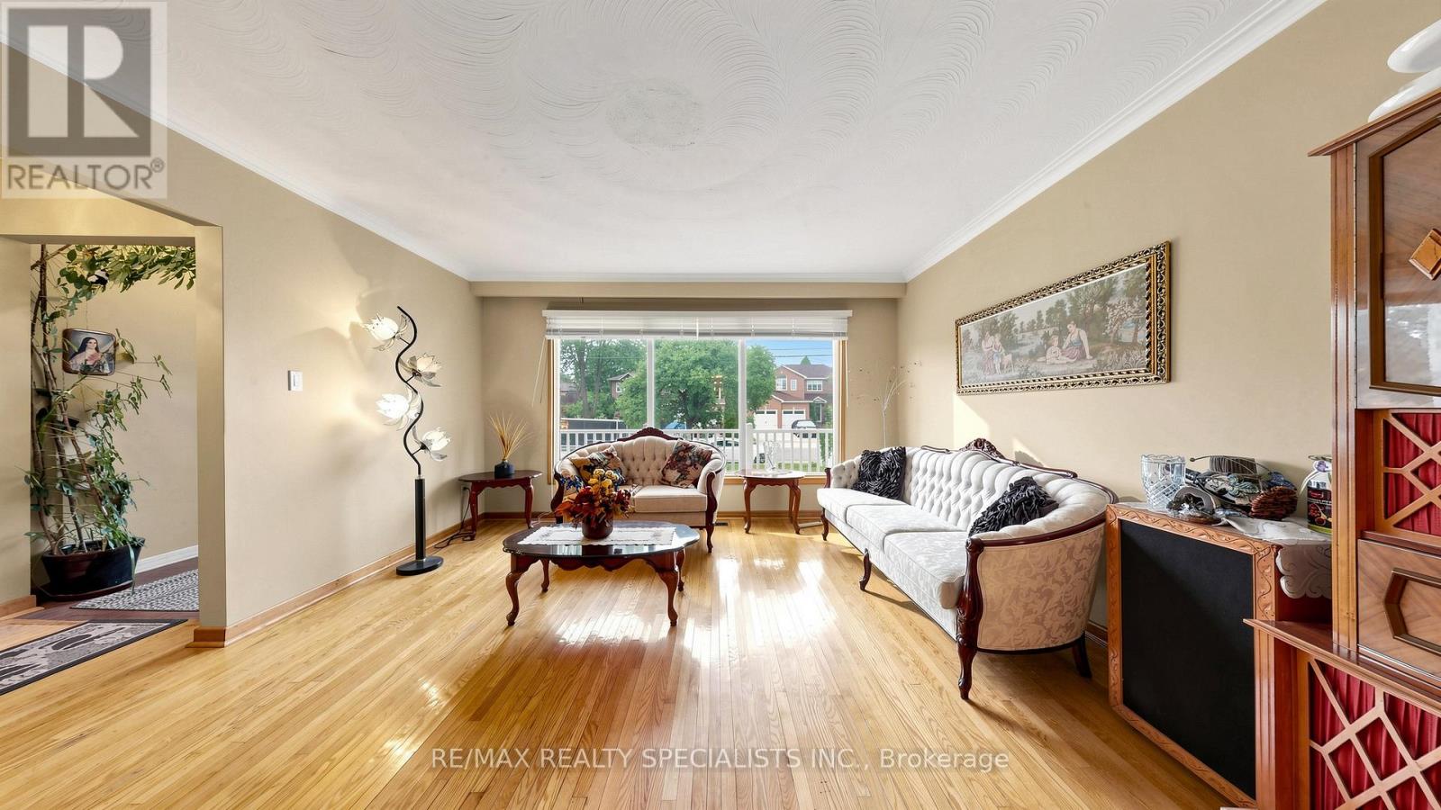 2385 HENSALL STREET - 3