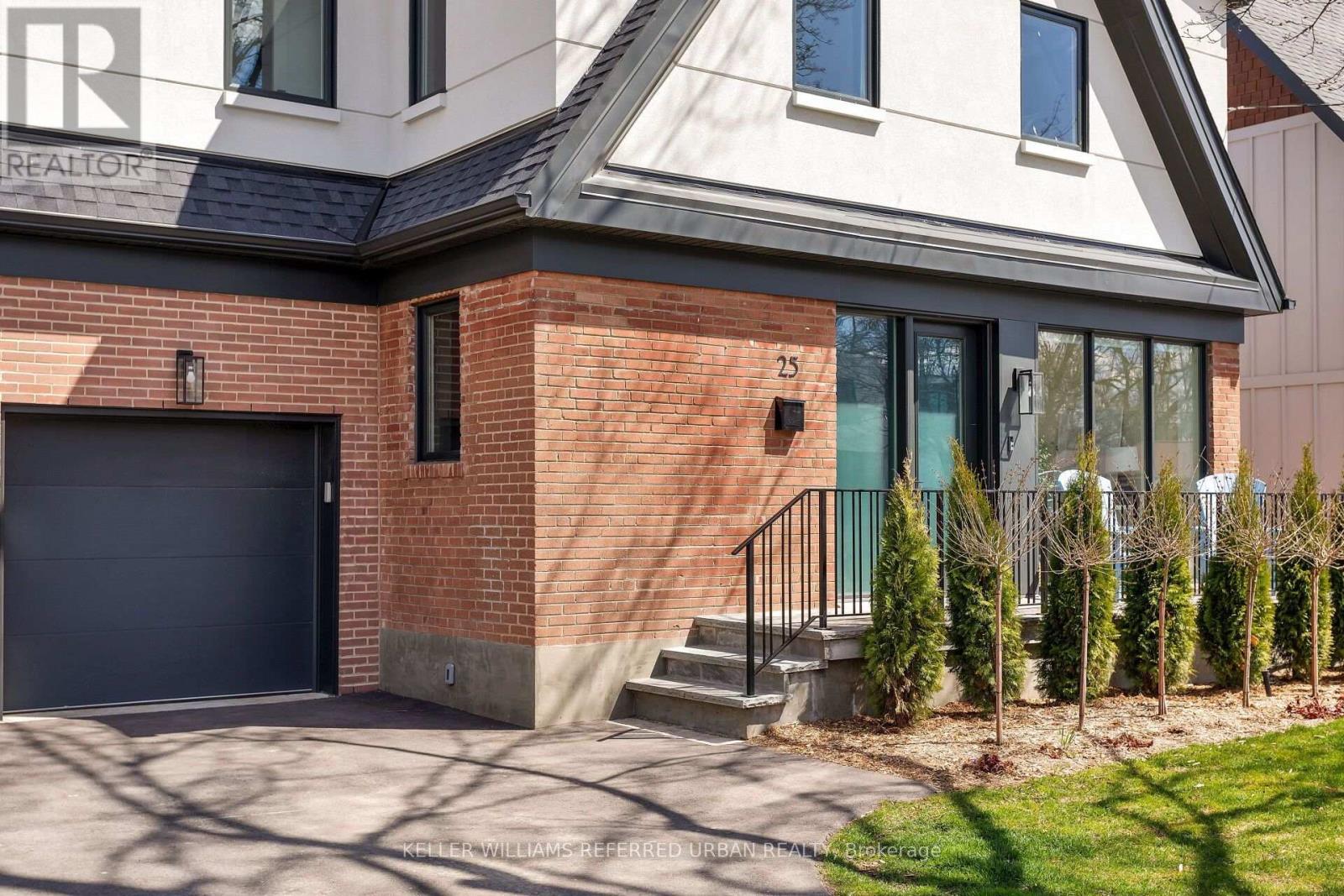 25 DELMA DRIVE - 3