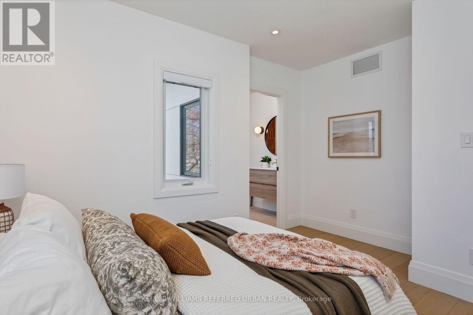 25 DELMA DRIVE - 36