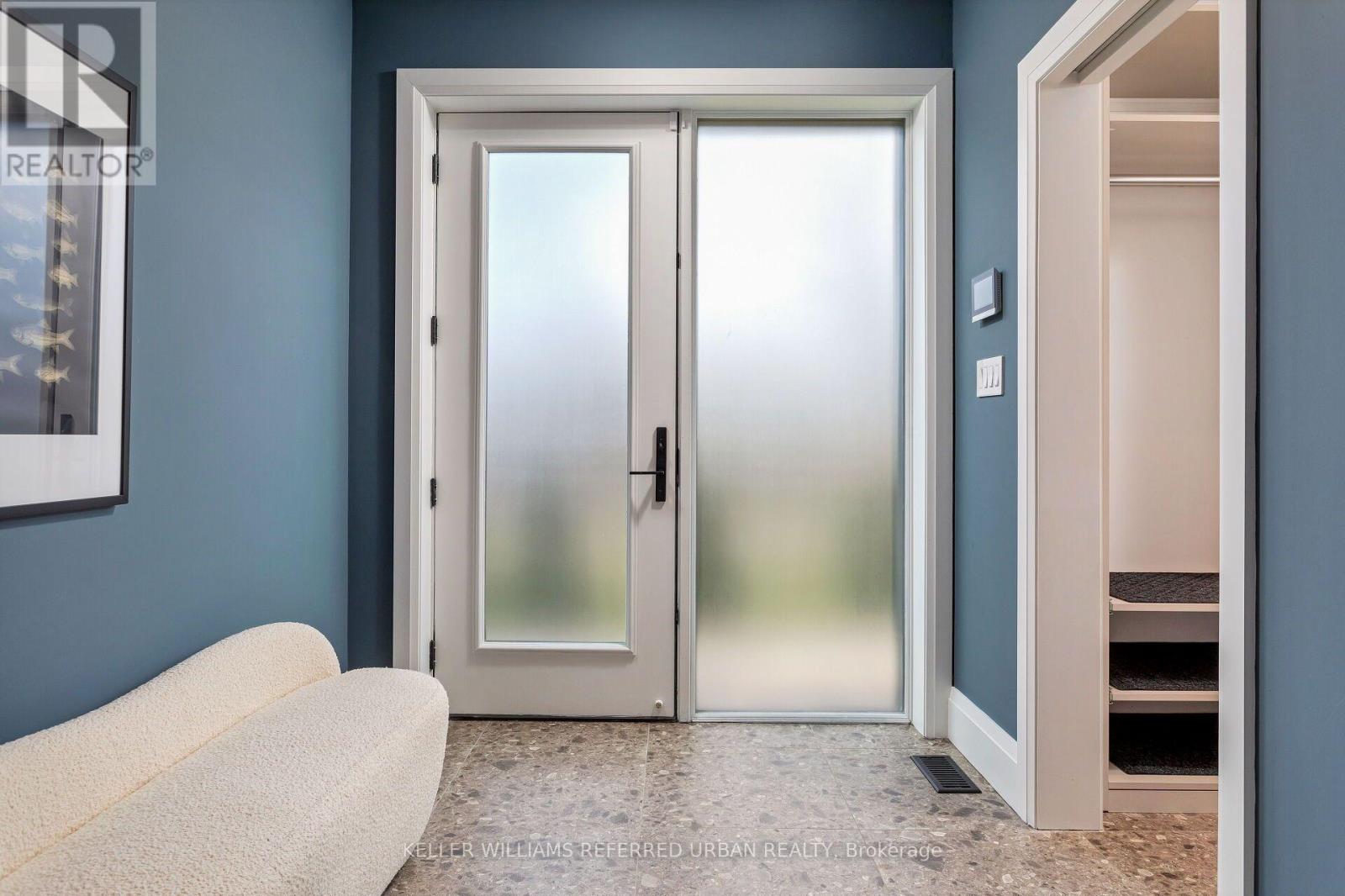 25 DELMA DRIVE - 4