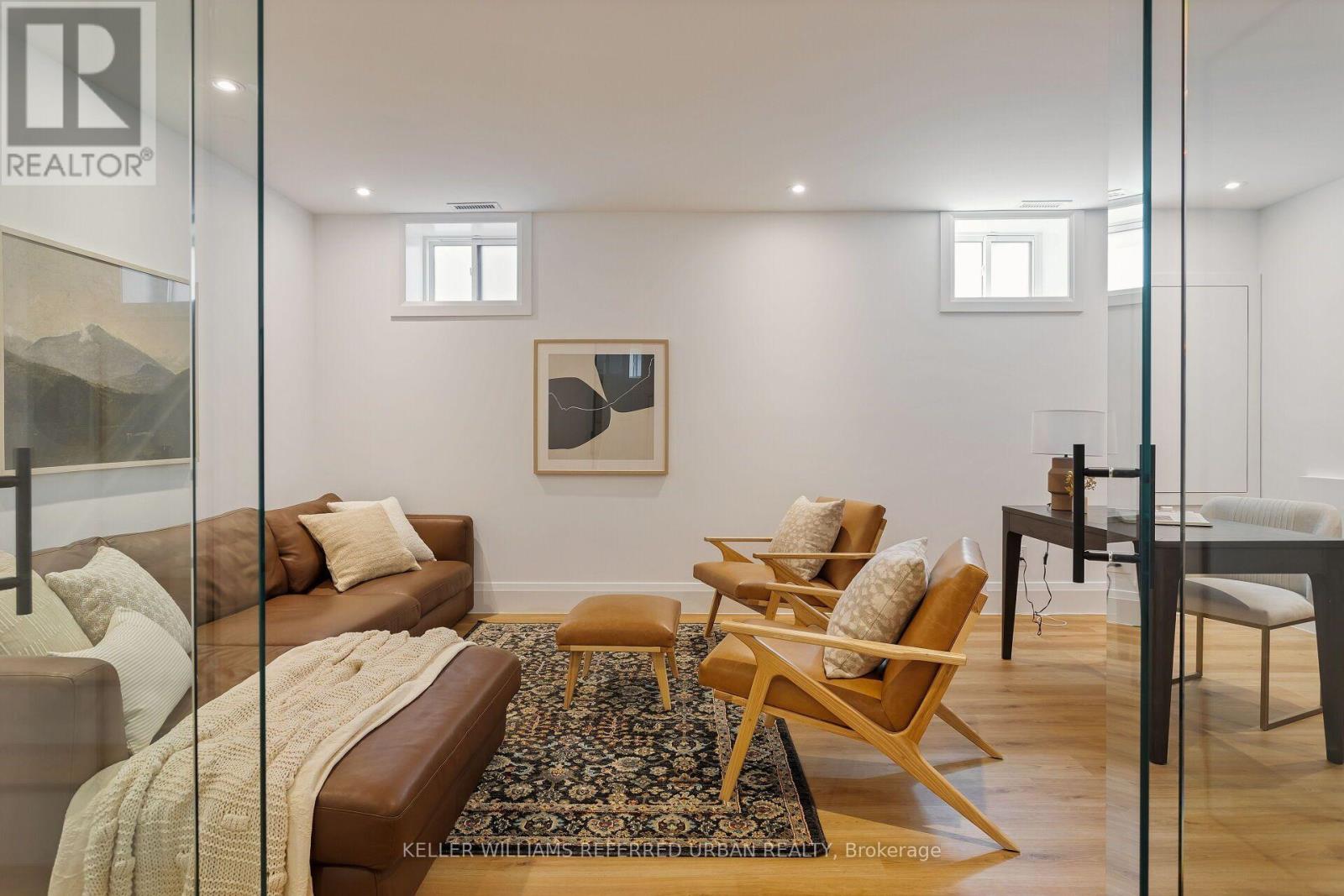 25 DELMA DRIVE - 45