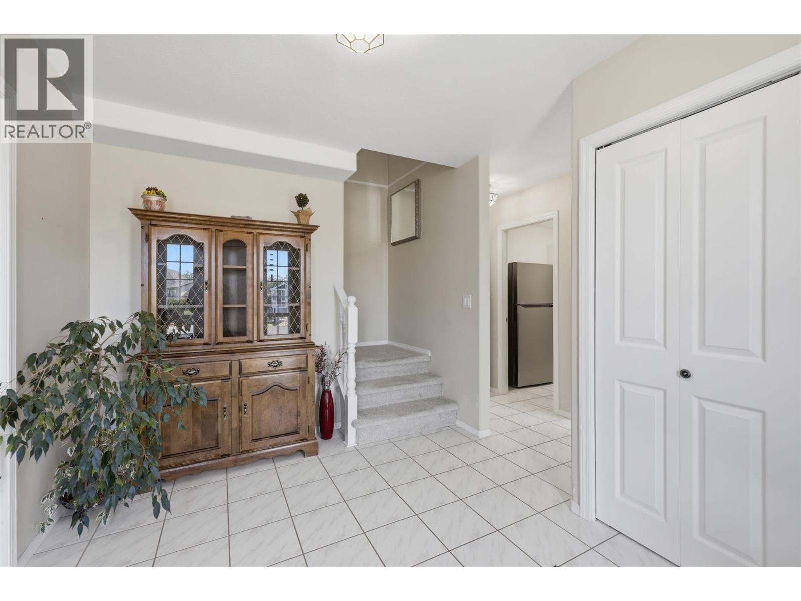 102 Pearse Place - 5