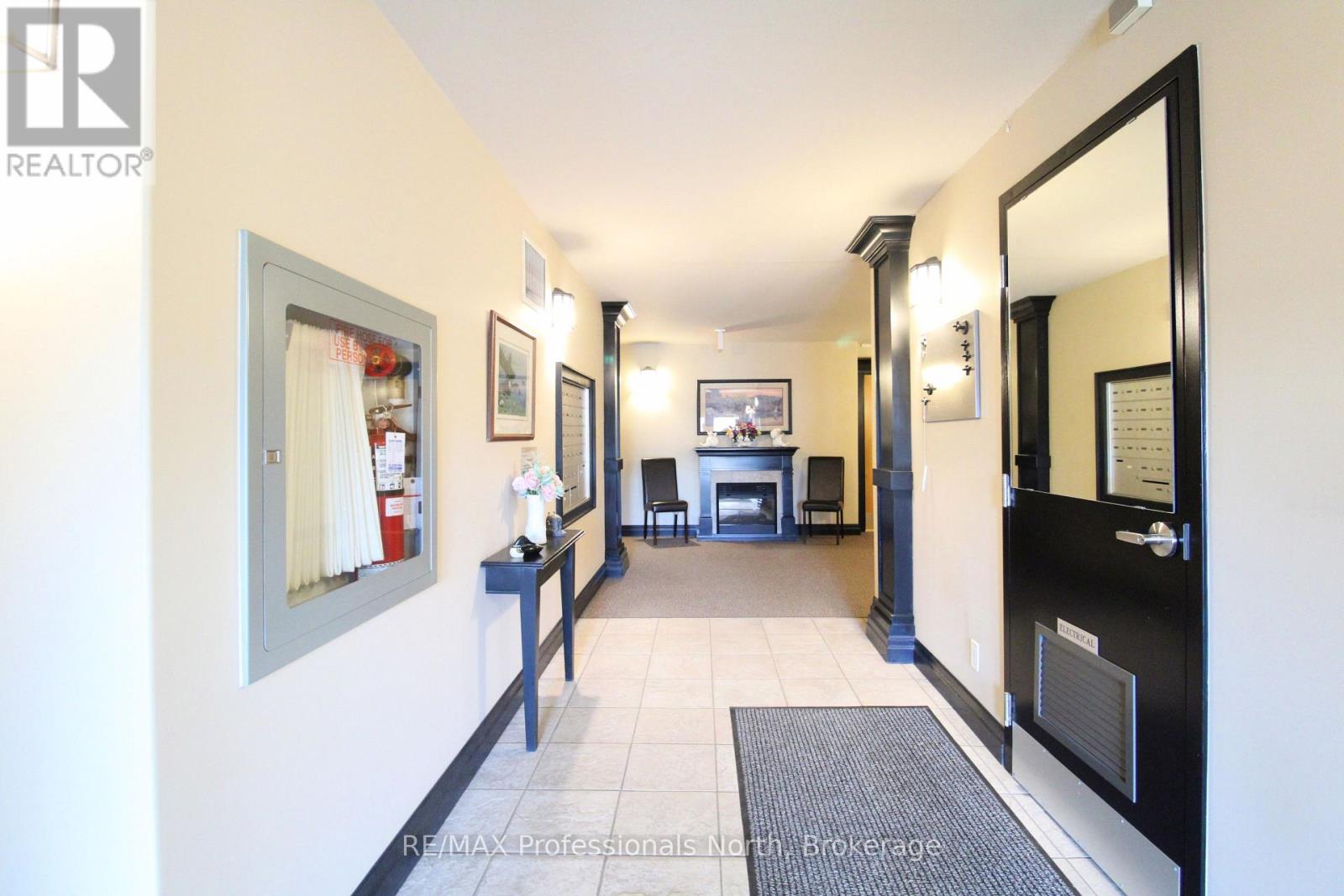 #402 26 DAIRY LANE - 5