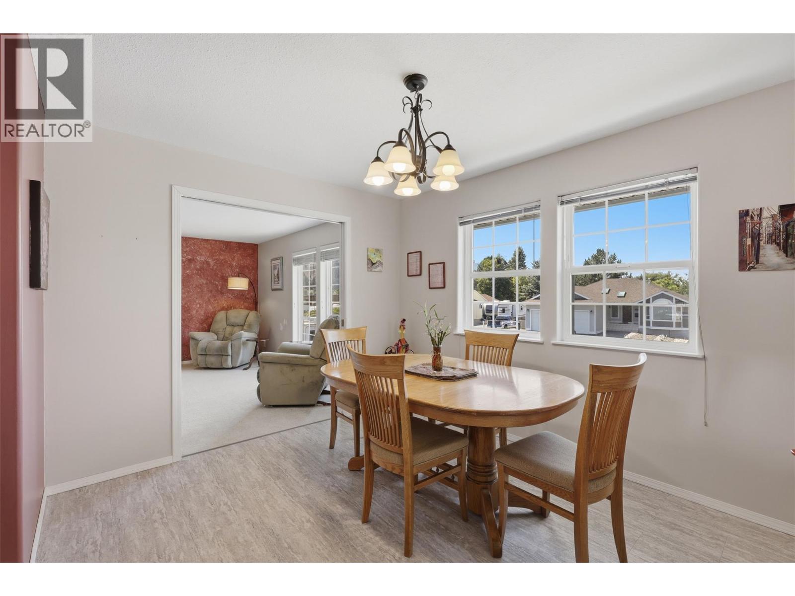 102 Pearse Place - 11