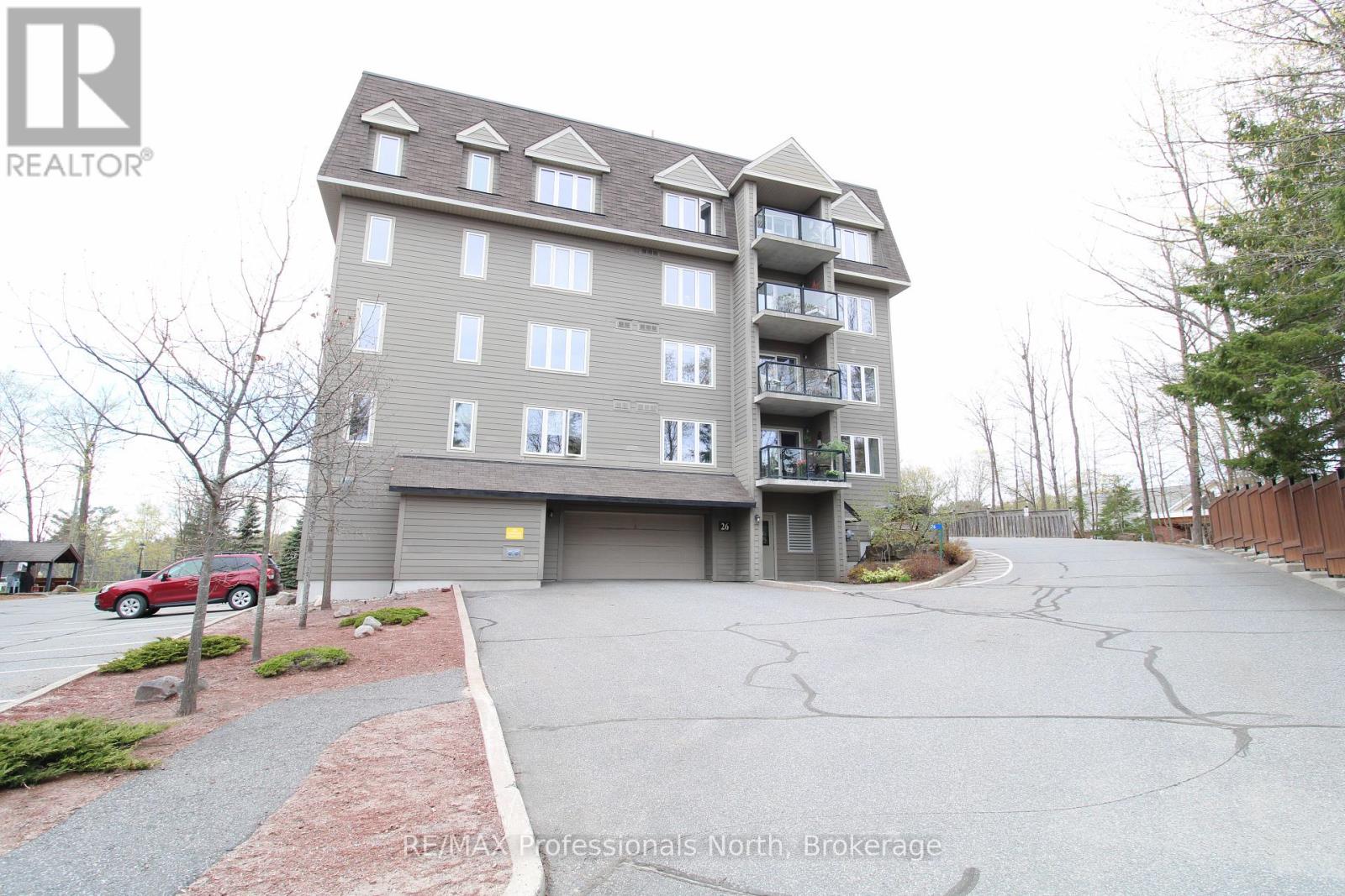 #402 26 DAIRY LANE - 35