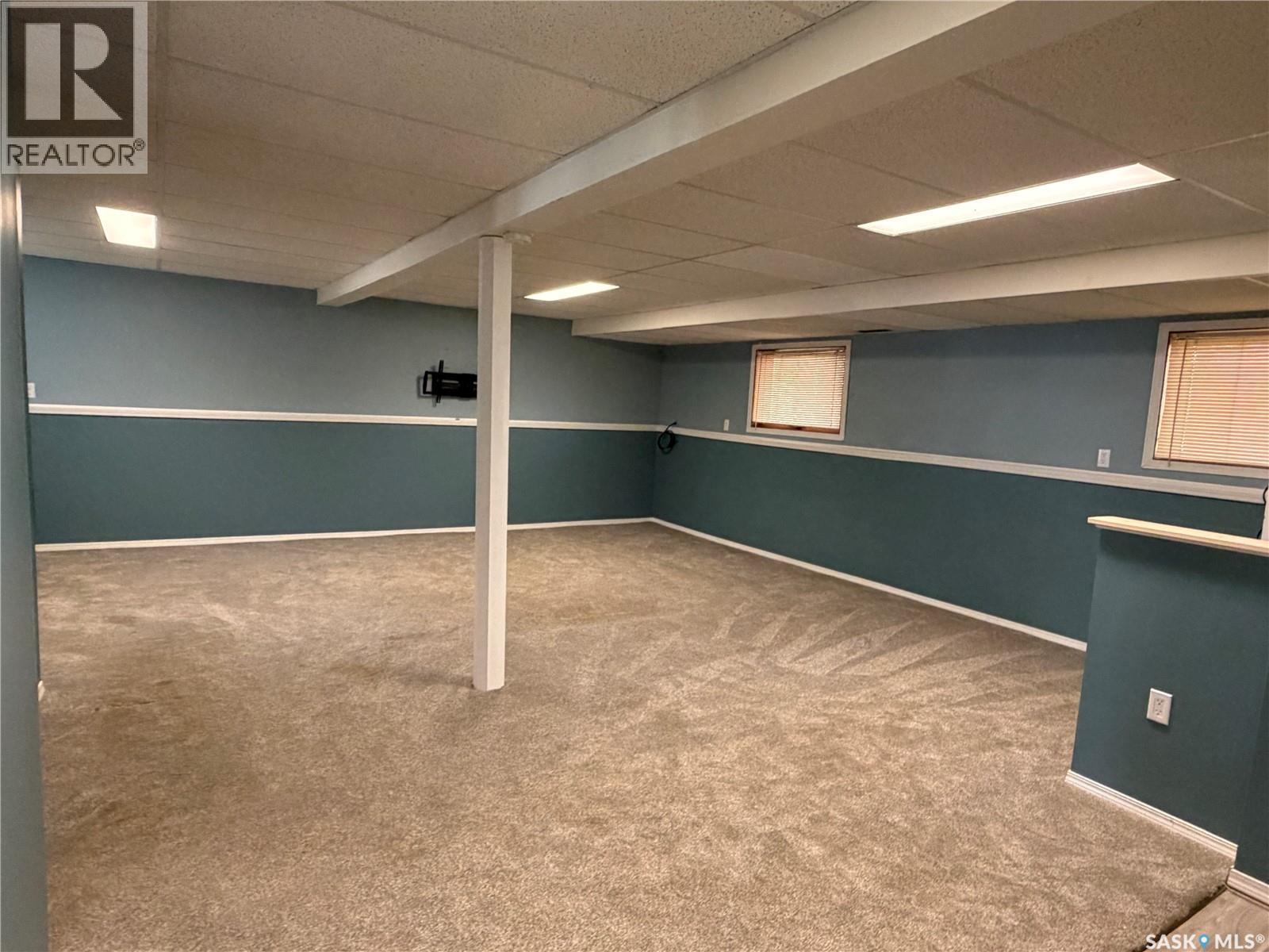 202 1st STREET E - Image 19