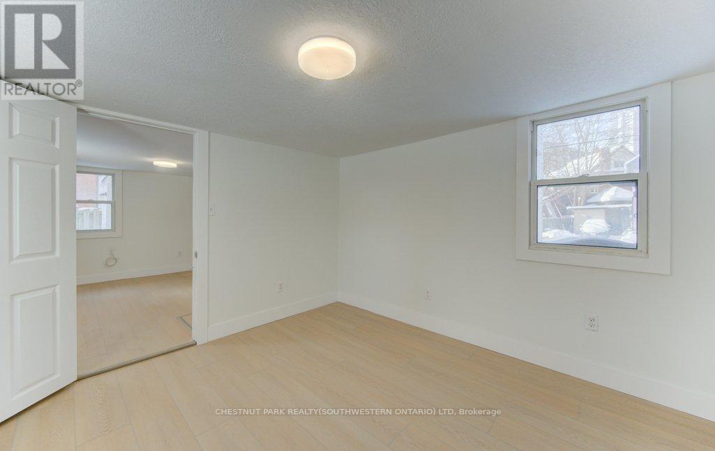 190 LANCASTER STREET E - 15