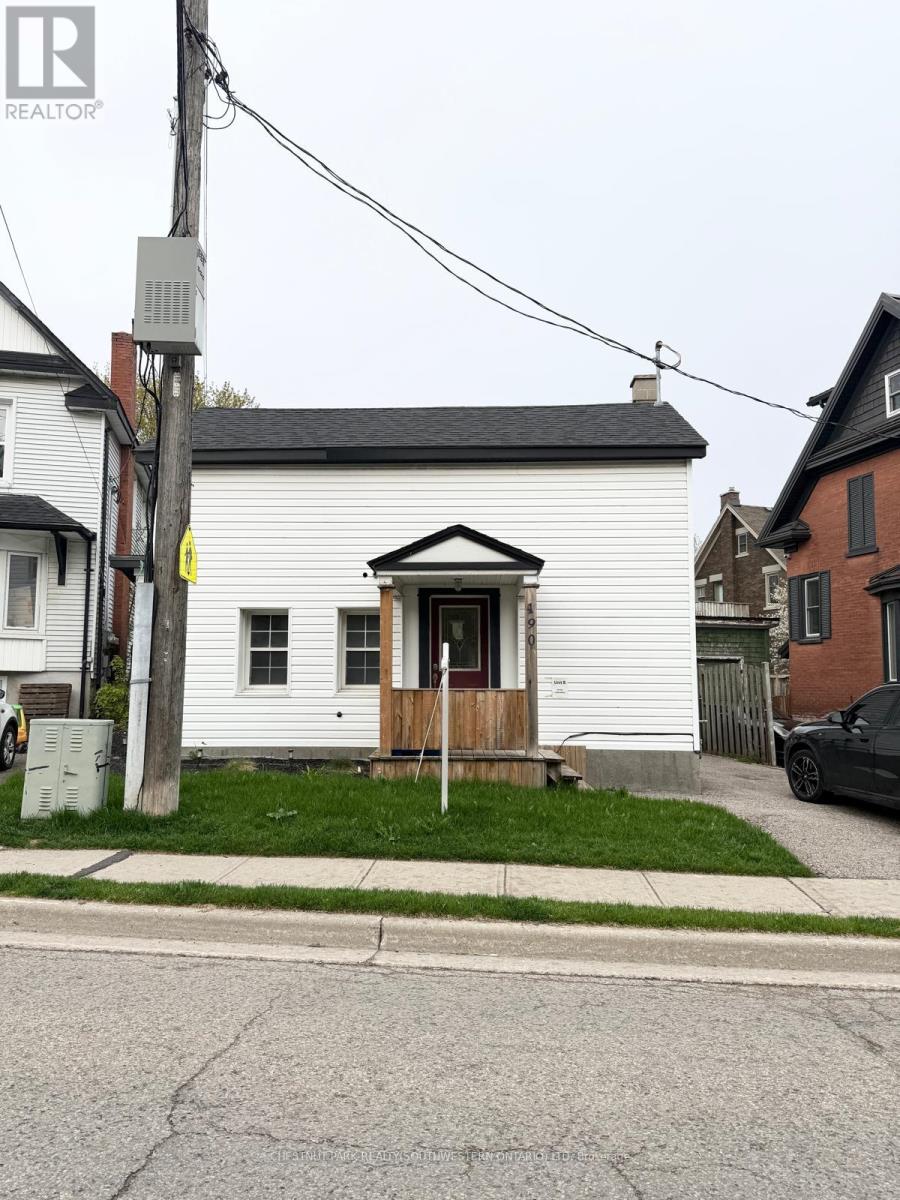 190 LANCASTER STREET E - 26
