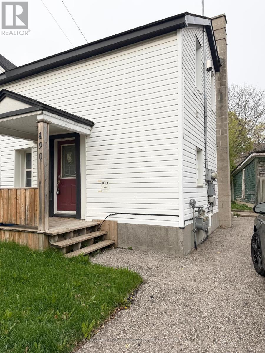 190 LANCASTER STREET E - 27