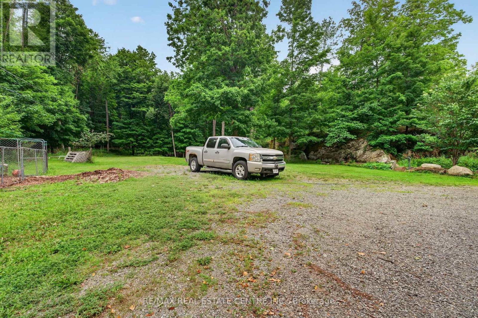 502A DELONG ROAD - 39