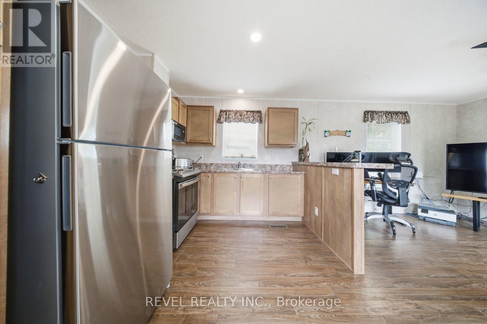 #614 99 FOURTH CONCESSION ROAD - 14