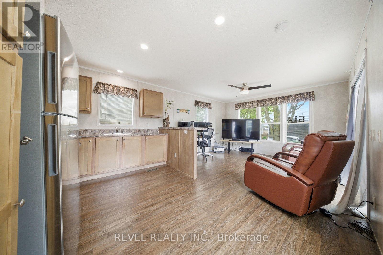 #614 99 FOURTH CONCESSION ROAD - 9