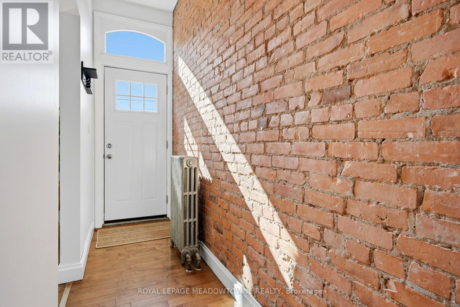 29 RAILWAY STREET - 4