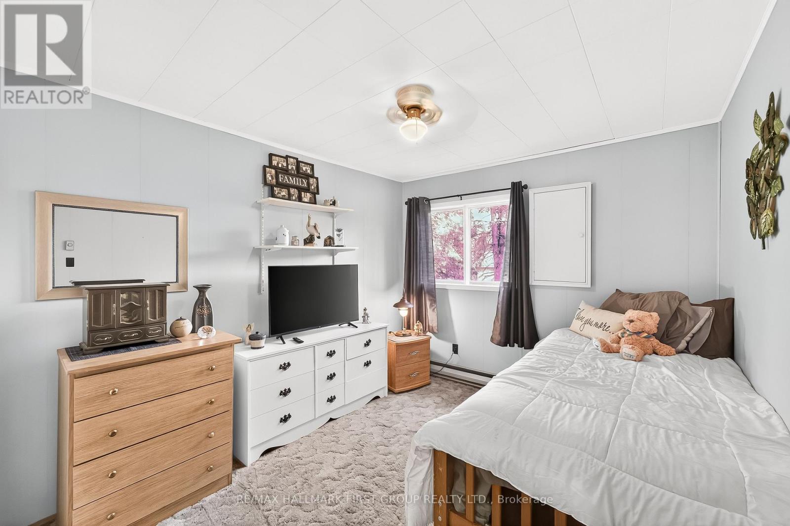 118 ALPINE LAKES ROAD - 28