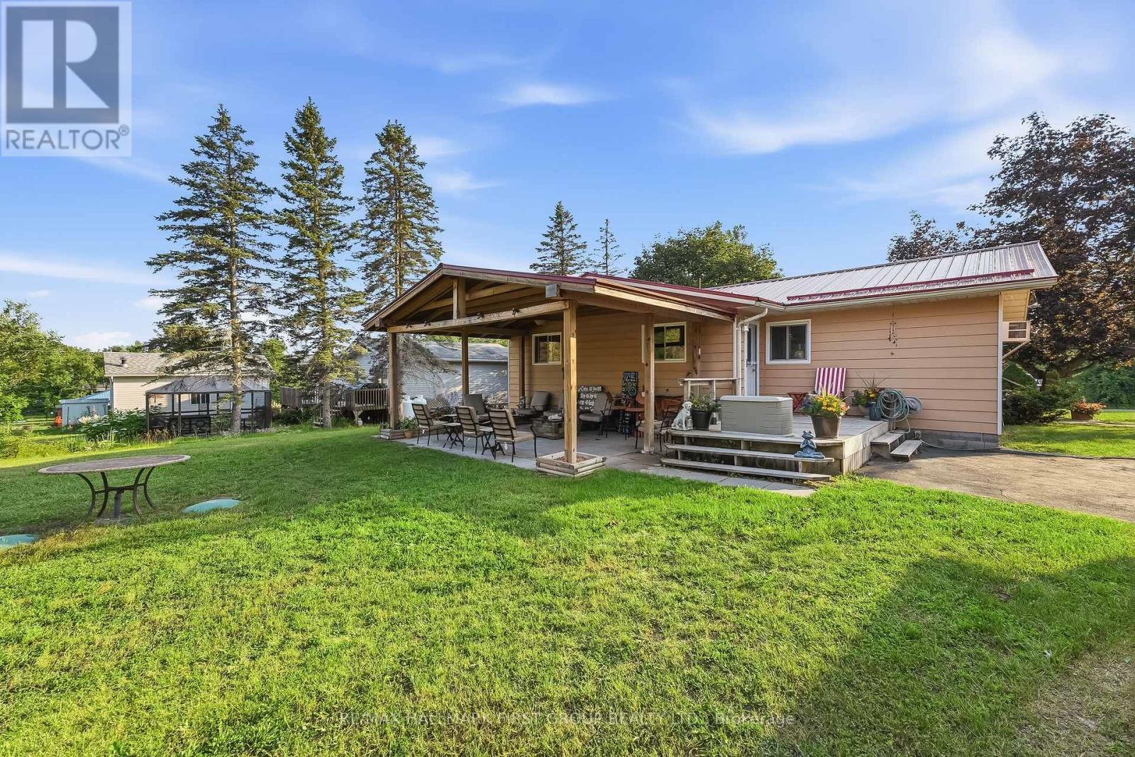 118 ALPINE LAKES ROAD - 43