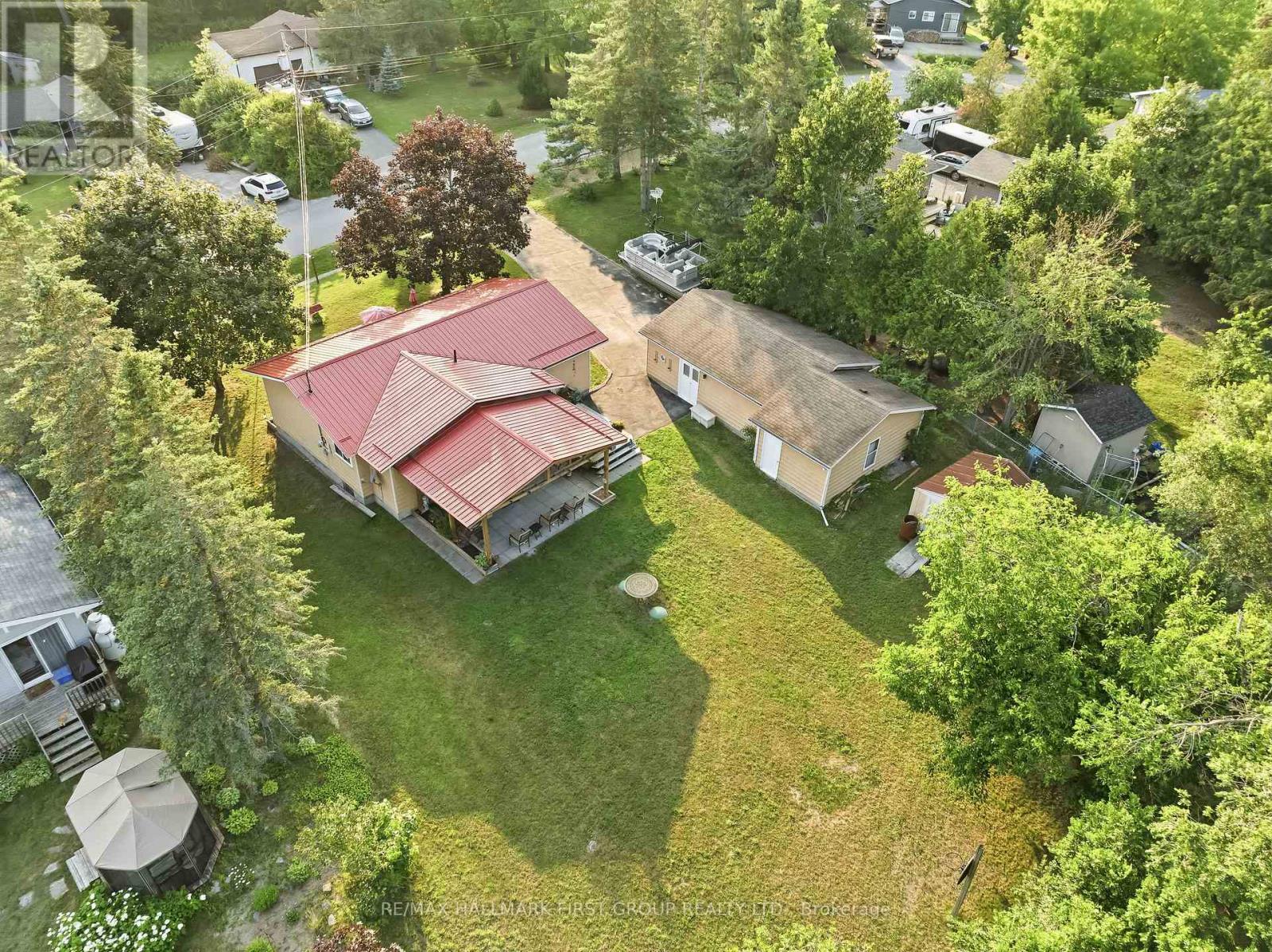 118 ALPINE LAKES ROAD - 47