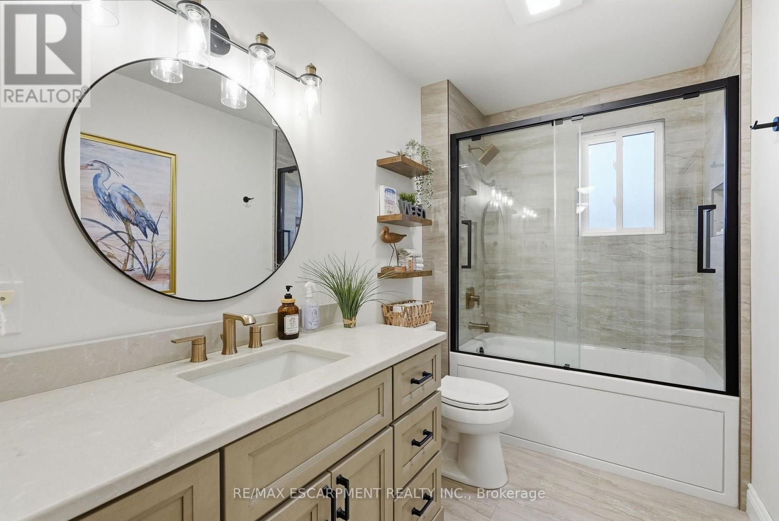224 ATHENIA DRIVE - 22
