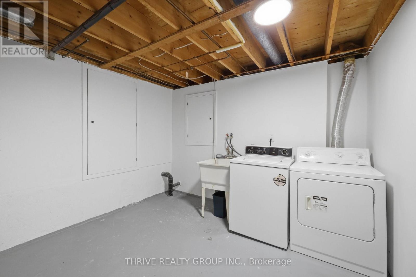 115 HALIBURTON ROAD - 24